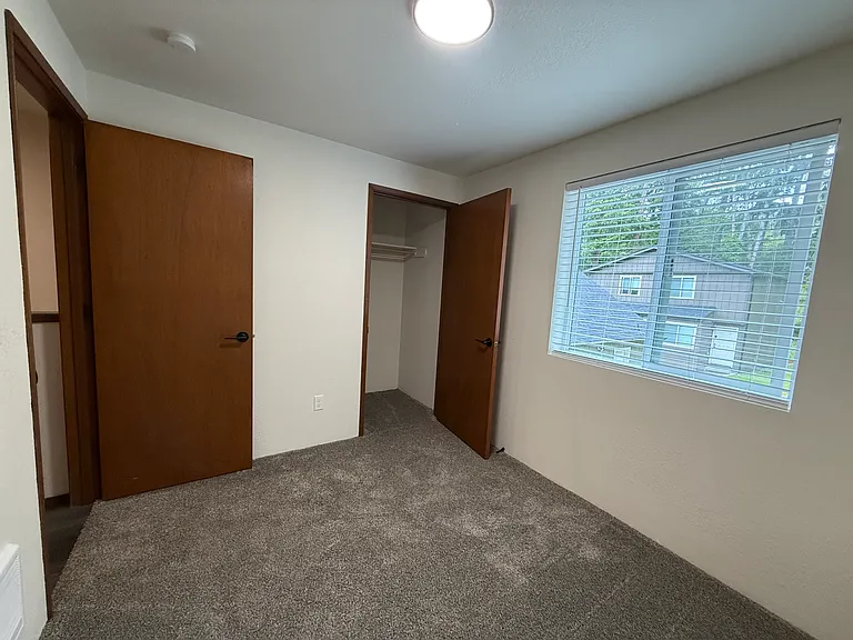 1002 Ash St #1022 — Photo 8