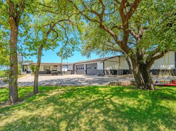 6371 Beacon Vista Cir, Granbury, TX 76049