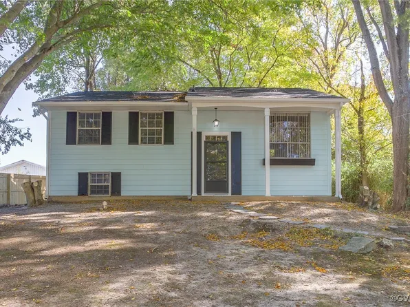 2233 Lancers Blvd, North Chesterfield, VA 23224
