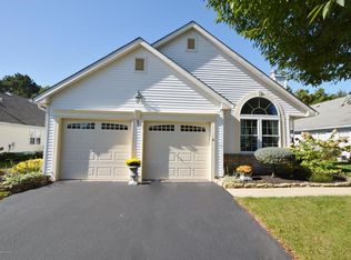 2783 Meadow Lake Dr, Toms River, NJ