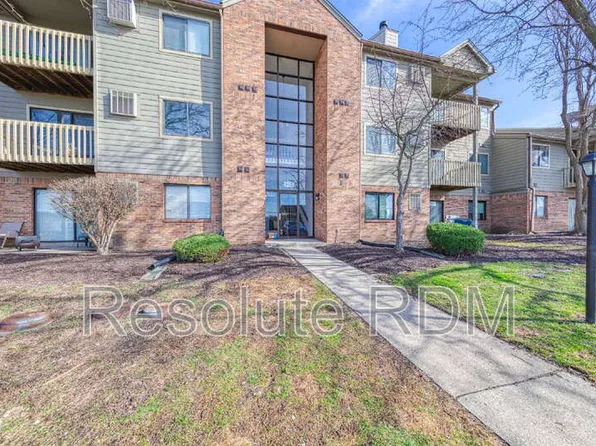 4381 Village Parkway Cir W #11, Indianapolis, IN 46254