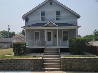 709 N Center St, Joliet, IL 60435