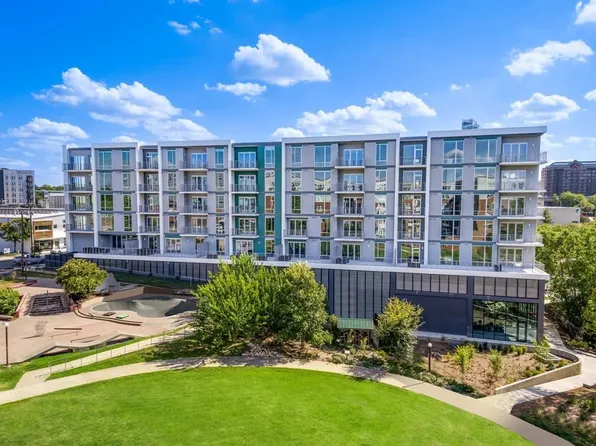 214 Hunt St #406, Durham, NC 27701