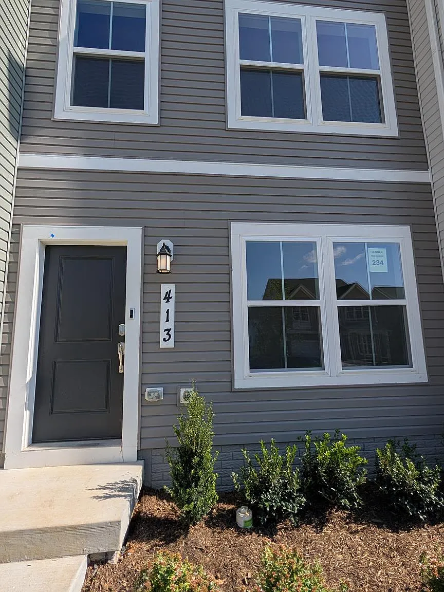 3 bed, 3.5 bath, 1506 sqft, $1,950 — Photo 2
