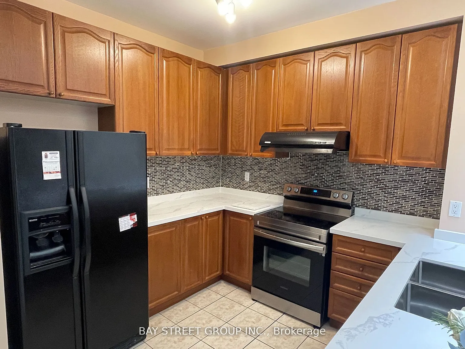 3 bed, $3,550 — Photo 4