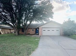 2703 Mark Ln, Midland, TX 79707