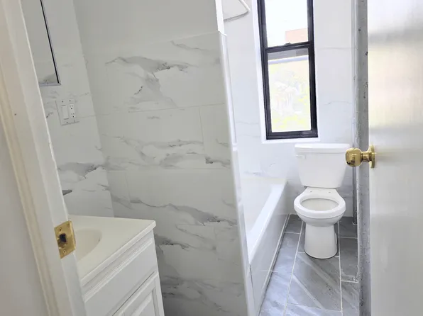 1502 West 6th Street image 8 of 8