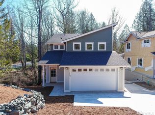 1255 E McLeod Rd, Bellingham, WA 98226