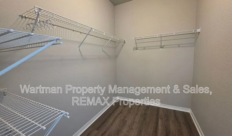 4175 Samaritan Loop — Photo 9