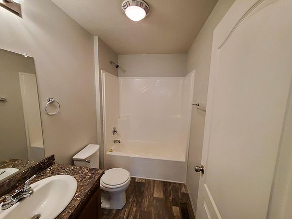 4th image of 18 Eagle Vista Ln #19