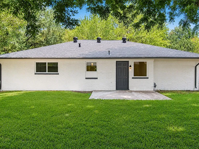 13619 Elm Ct — Photo 34