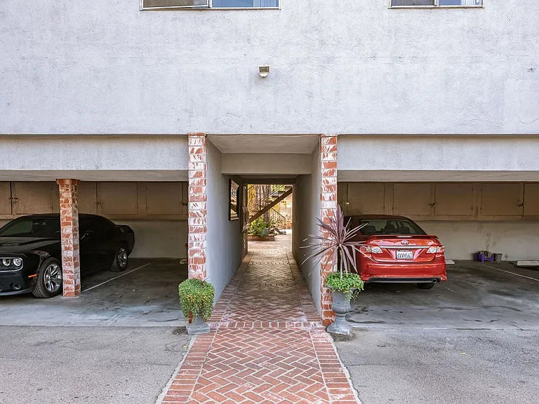 4000 Sequoia St — Photo 22