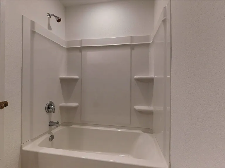1634 Birch Wood Dr — Photo 19