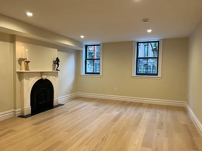 116 Wayne St #1 — Photo 2