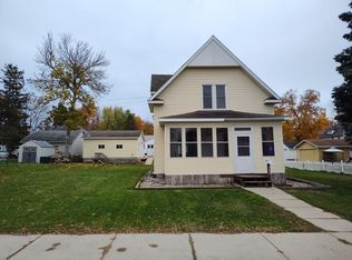 320 1st Ave SE, Glenwood, MN 56334