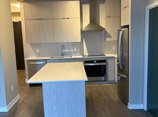 55 Duke St W #2401, Kitchener, ON N2H 0C9
