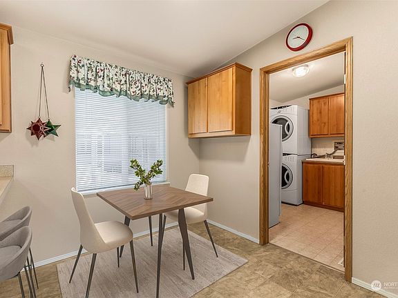 5th image of 18425 NE 95th Street #77