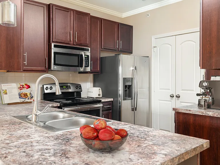 The Reserve at Johnson City Apartments — Photo 26