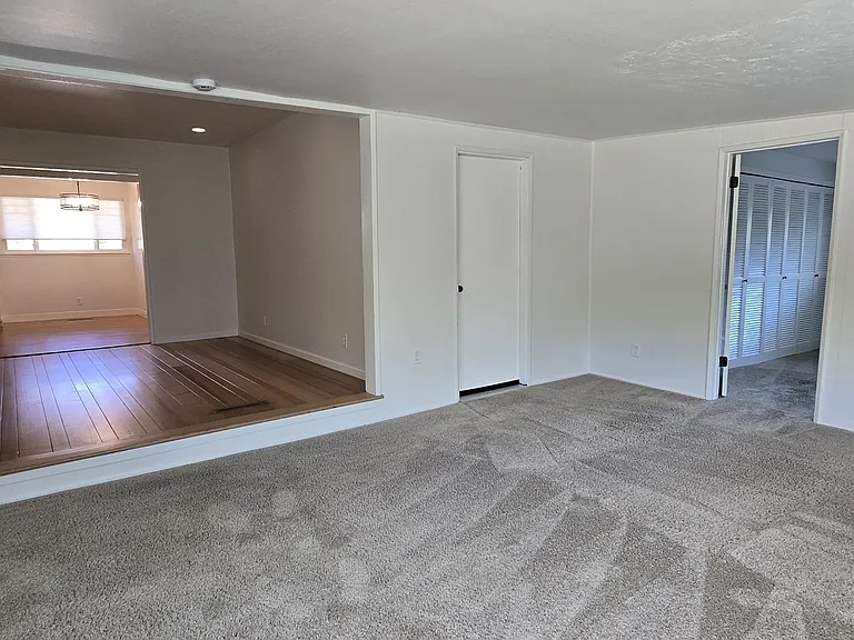 2 Rae Ct — Photo 20