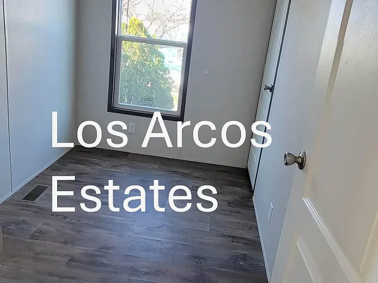 650 E Busby Dr #A — Photo 8