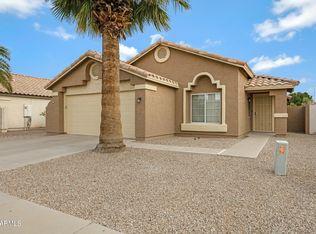 881 W Saragosa St, Chandler, AZ 85225