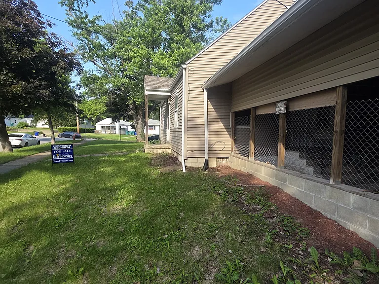 1003 W Sunset Ave — Photo 6