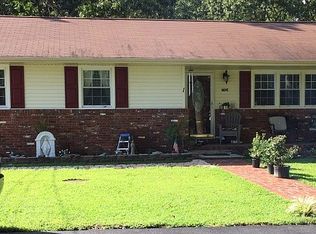 1 Jones Ln, Sicklerville, NJ 08081