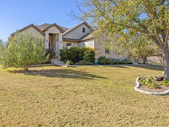 2nd image of 210 Raptor Beak Way