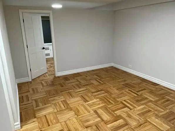 333 East 34th Street image 1 of 16