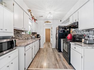 410 Homewood Pl, Lowell, AR 72745