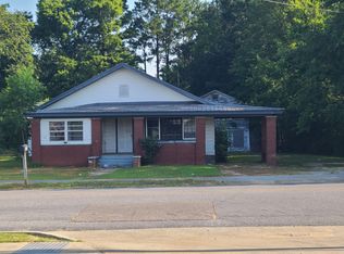 22 E 8th St, Sylacauga, AL 35150