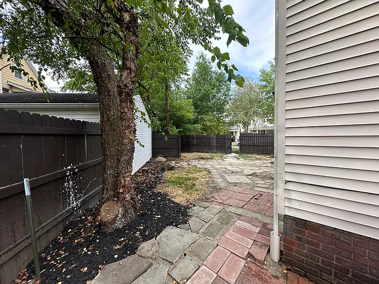 10131 Nanford Rd #2 — Photo 31