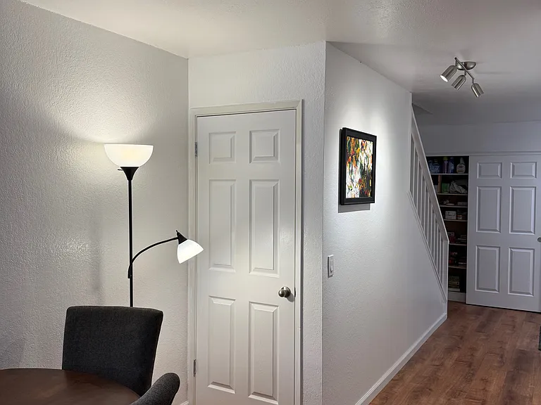 2801 Johnson Ave — Photo 3