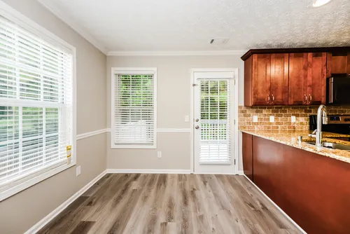700 Castlebrooke Dr Photo 1