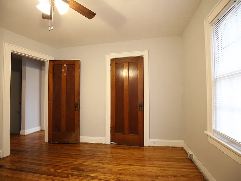 2540 Neil Ave — Photo 6