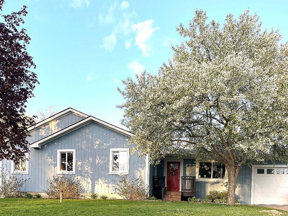 1st image of 1271 Applewood Dr