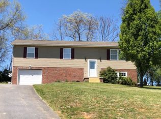 118 Knoting Hill Ln, Fall Branch, TN 37656