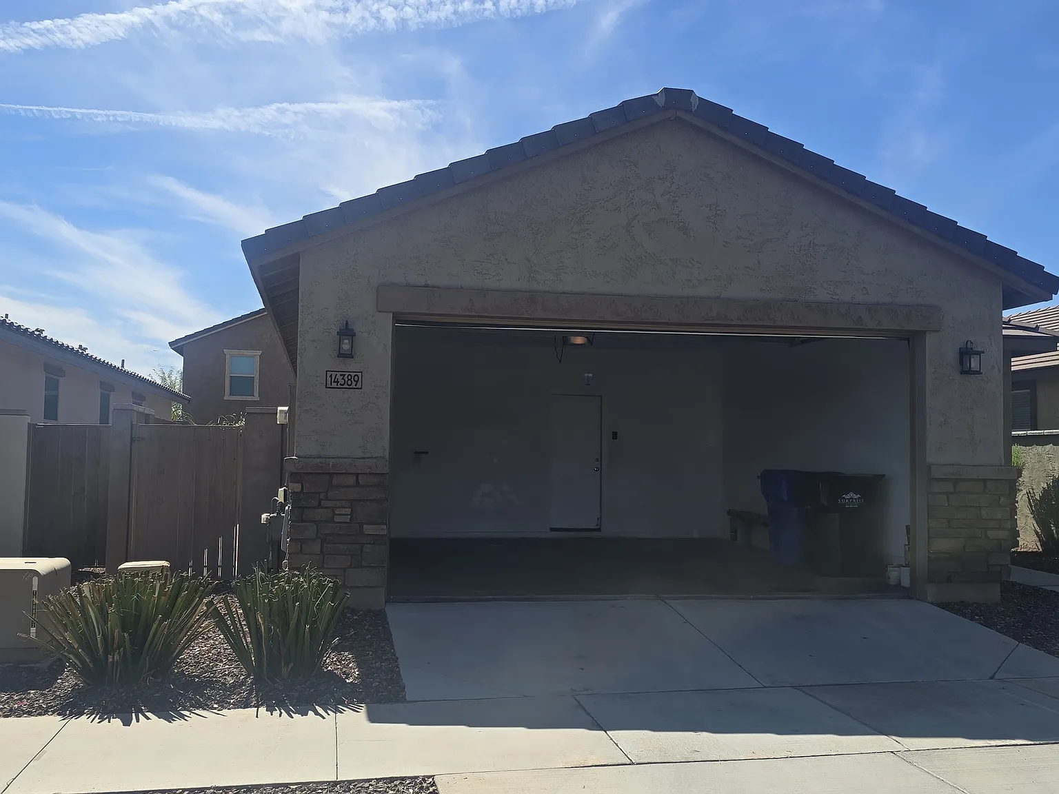 3 bed, 1375 sqft, $2,100 — Photo 4