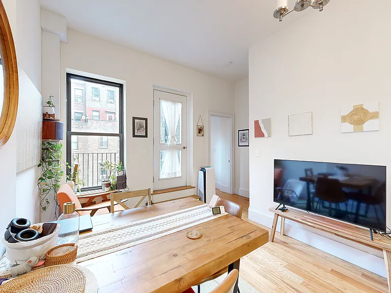 143 W 74th St #3B — Photo 3