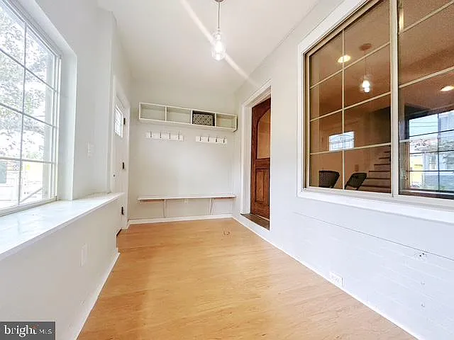 29 S Fallon St — Photo 3