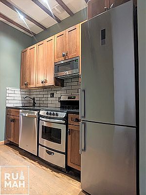 1st image of 173 Montrose Ave