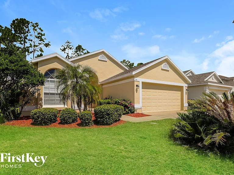 745 Troon Cir — Photo 2