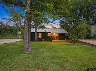 325 Tangiers Rd, Jefferson, TX 75657