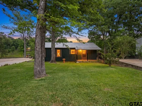 325 Tangiers Rd, Jefferson, TX 75657
