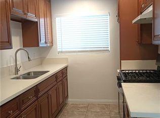 648 Abbey Ln, Pomona, CA 91767