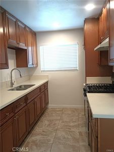 648 Abbey Ln, Pomona, CA, 91767