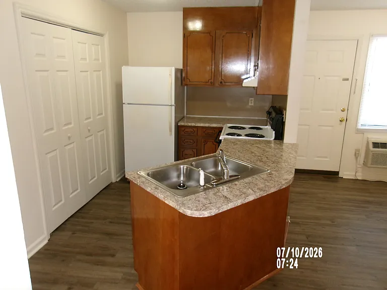 731 9th Ave NE #731 — Photo 10