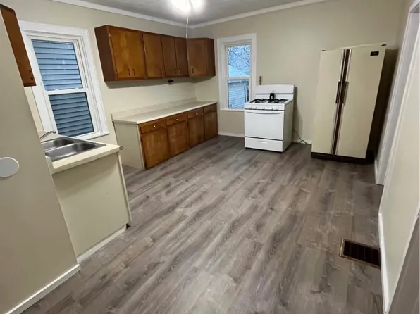 230 Liberty St #1, Batavia, NY 14020