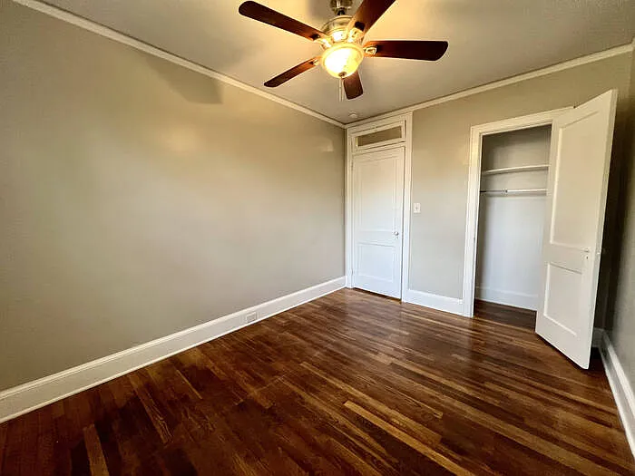 319 Howard St — Photo 32