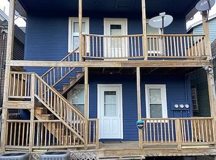 230 Conkey St, Hammond, IN 46320